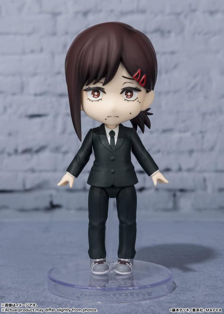TAMASHII NATIONS Figuarts miniaturní motorová pila Kobeni přibližně 90 mm pohyblivá malovaná figurka z PVC a ABS