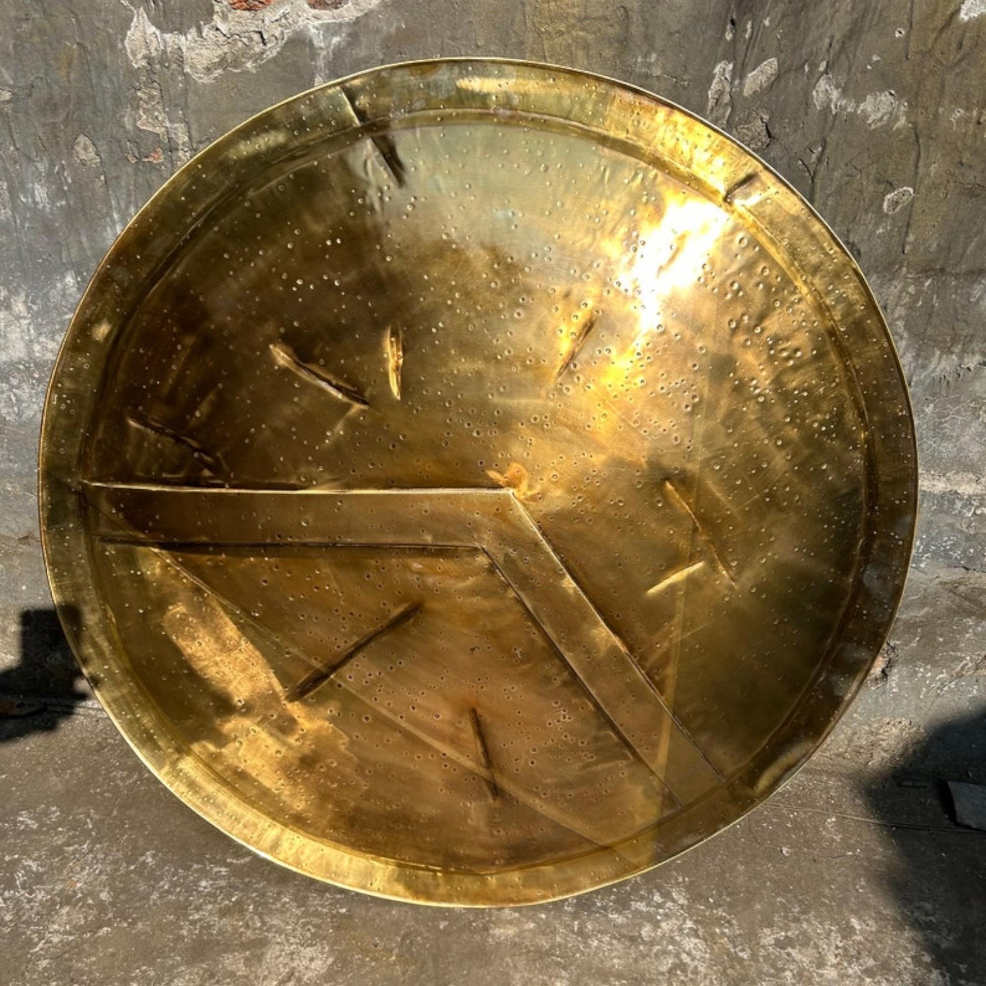 

Спартанский щит из фильма «300 спартанцев» | Мягкая сталь 18 калибра | Вдохновлено средневековым царем Леонидом | Косплей и демонстрация | Историческая реплика