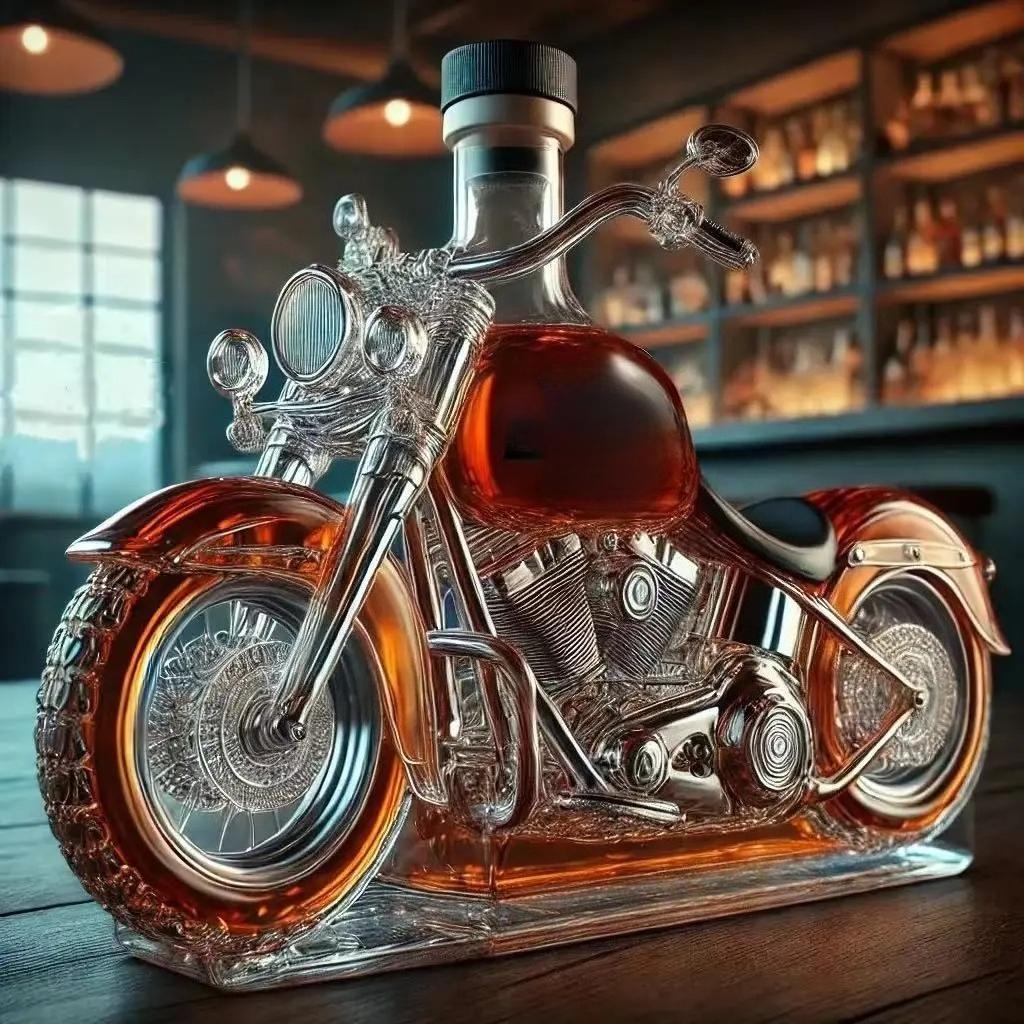 Transparent High Borosilicate Glass Motorcycle Wine Soaking Bottle, Craft White Wine Bottle, Whiskey Bottle