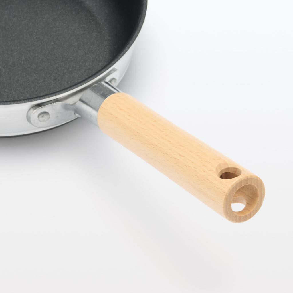 MUJI Non-Stick Frying Pan with Wide Cooking Surface, 20cm Diameter, Shallow Type, Induction Compatible, 83453756