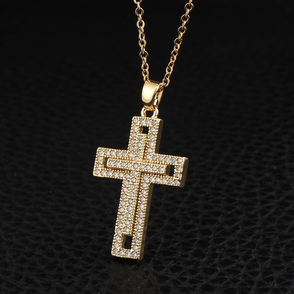 Fashionable And Versatile Love Cross Pendant Necklace Minimalist Design Delicate Collarbone Chain