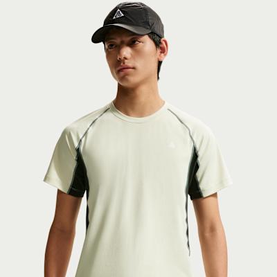 Nike ACG Wildsee Dri FIT Quick Dry T Shirts Men s S