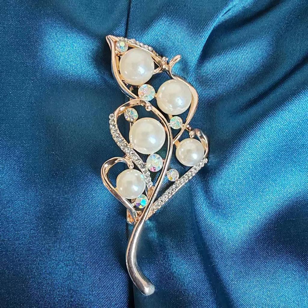 Barokk Retro Brosje: Elegant high-end corsage og smykketilbehør