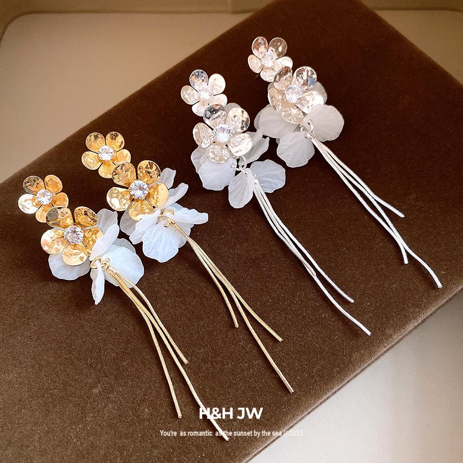 Silver needle zircon resin flower petal fringed earrings simple fashion exquisite stud earrings niche high-end earrings women