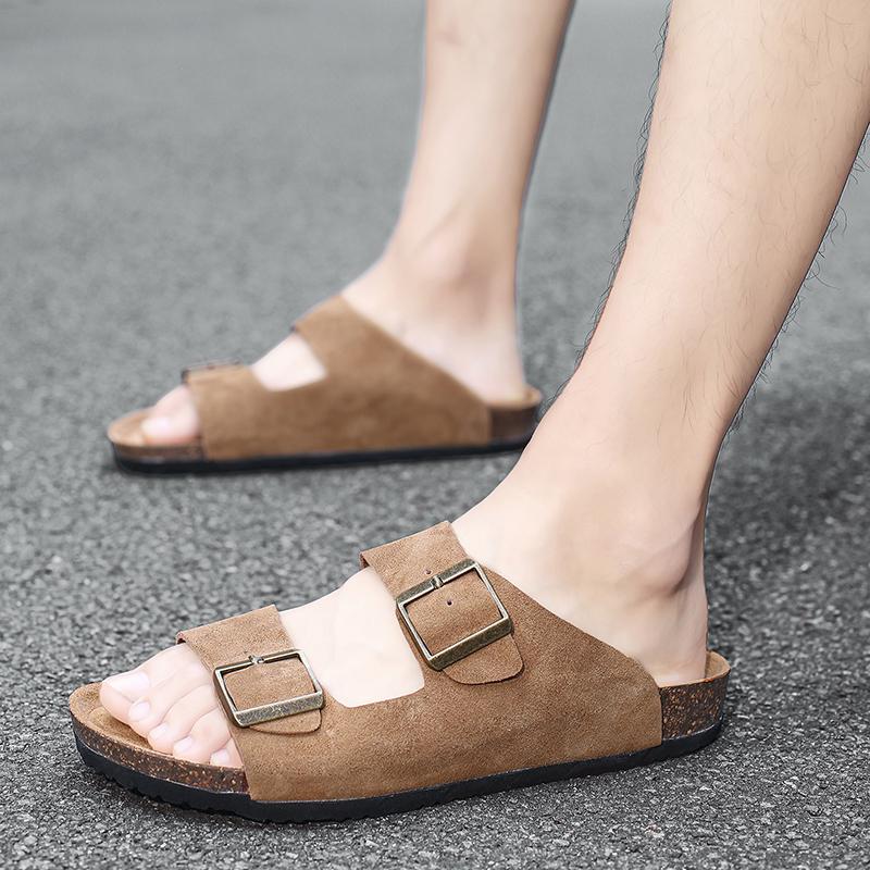 Fashion New men's shoes designer retro style Fashion outdoor street High quality couple casual shoes Summer slippers Versatile Hot