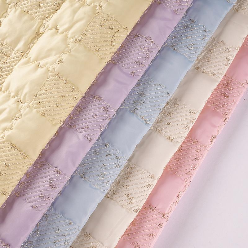 1 metr Pikowana tkanina bawełniana Poliestrowa haftowana sznurkiem Tkanina haftowana cekinami na torebki projektanckie Bagaż Materiał