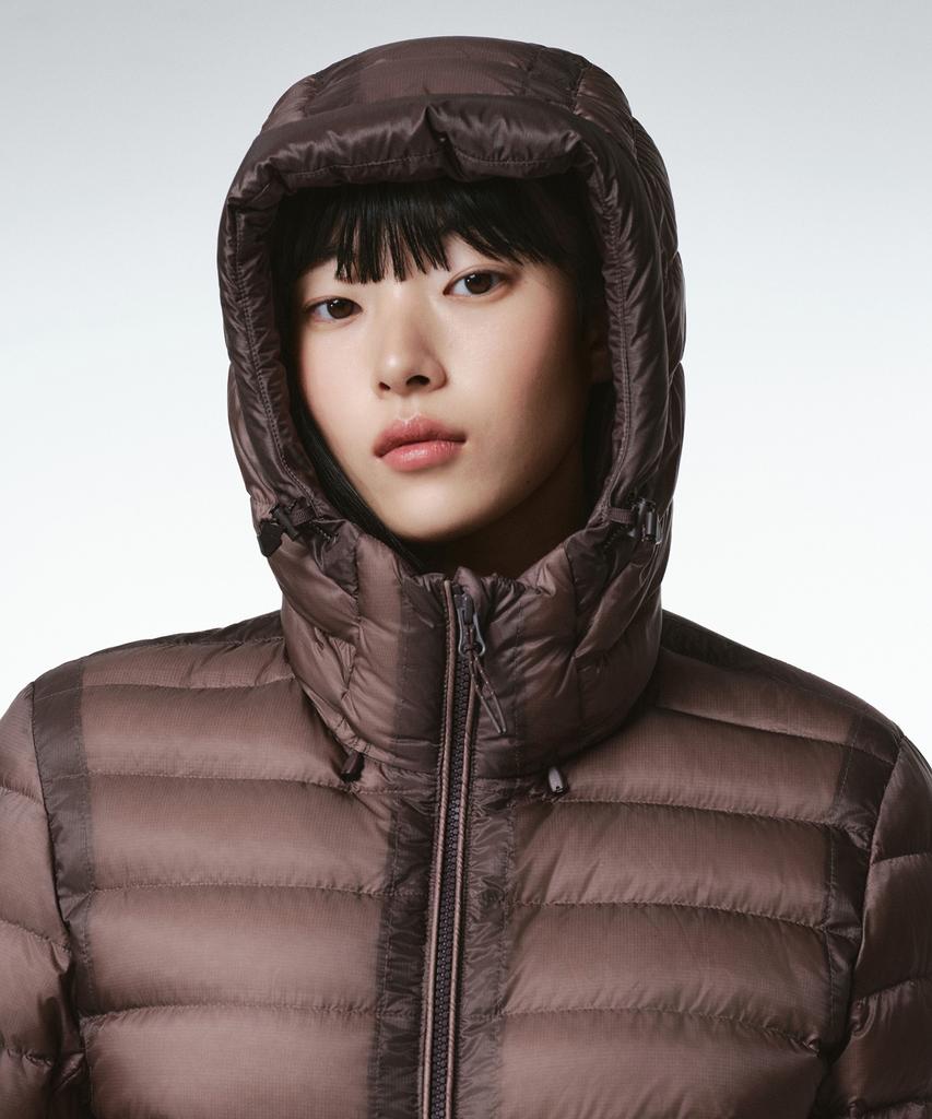 Musinsa Standard Woman [City Leisure] Women'S Sheer Hooded Light Down Jacket [Red Bean]