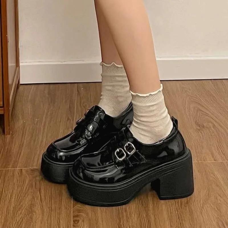 Fashion Women's Thick Heel Shoes Spring New Round Head Deep Mouth Metal Buckle Thick Sole Anti-slip Wear-resistant High Heels