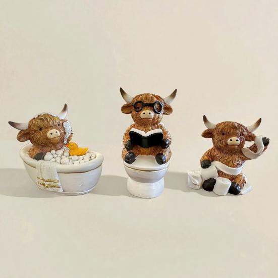1/3Pcs Bathroom Highland Cow Figurine Bathing Reading Book Toilet Paper Highland Cattle Resin Statue Sculpture Decoration Ornament Calf Lovers Gifts