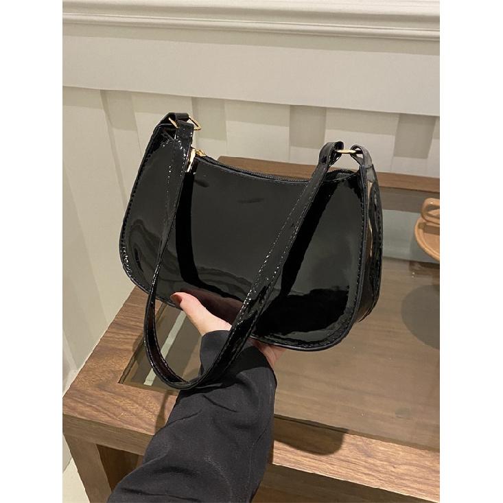 Модная глянцевая сумка на плечо Женская лаковая сумка из ПУ кожи Простая однотонная сумка под мышку чёрный