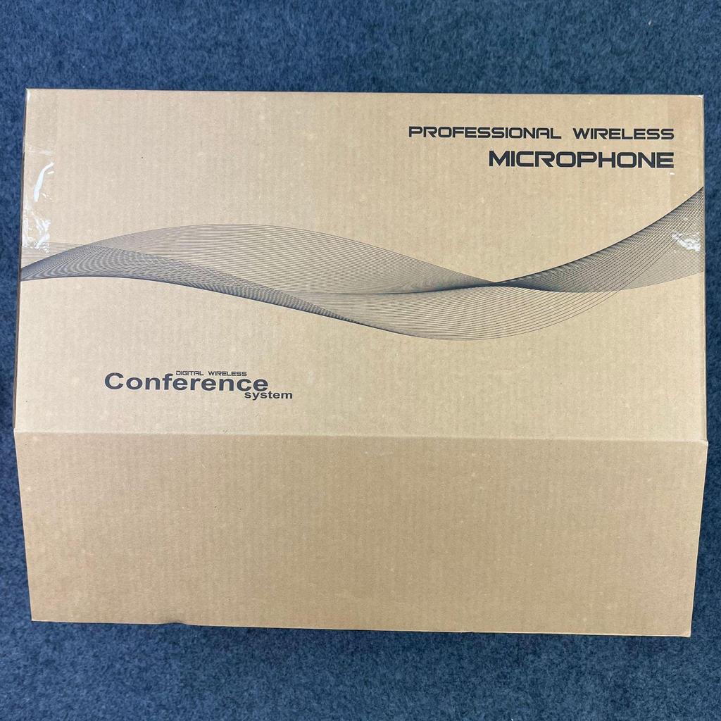 Wireless One-to-Eight Conference Microphone System