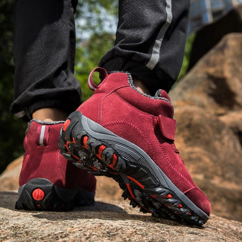 Men Boots Warm Snow Boots Plush Men Casual Shoes High Top Dad Walking Shoes Winter Ankle Boots Plus Size