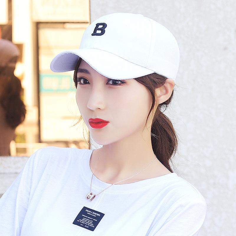 Șapcă de baseball mică brodată tridimensional nouă Zhen Yueqi, șapcă de soare la modă pentru bărbați și femei, cuplu tânăr, șapcă de student