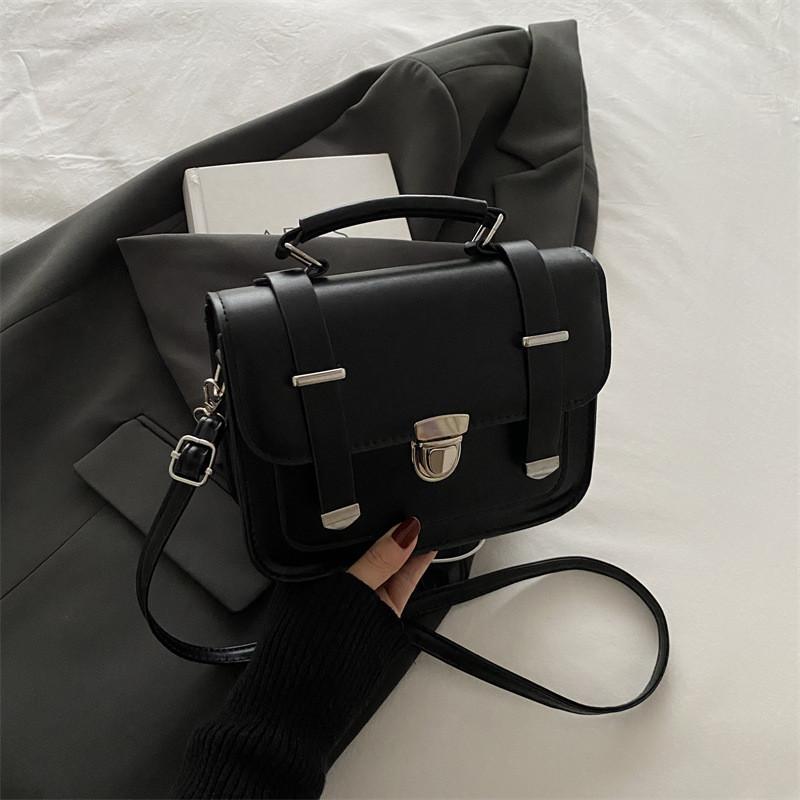 Trendy Korean Vintage Small Square Bag Stylish Minimalist Design For Autumn Fashion