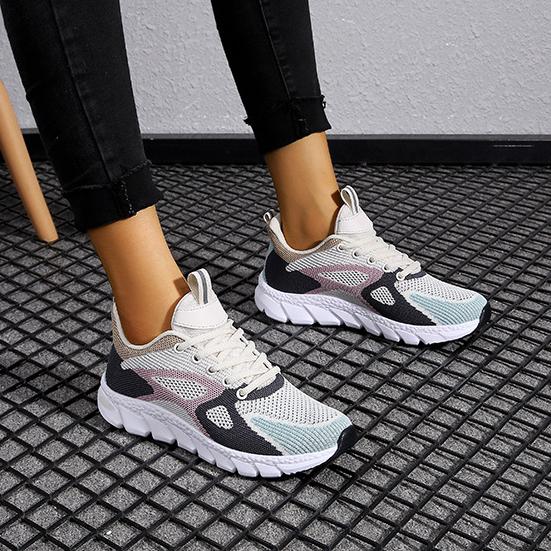 Nové párové jarní a podzimní prodyšné běžecké boty Síťované prodyšné tenisky pro ženy Flyknit sportovní běžecké boty