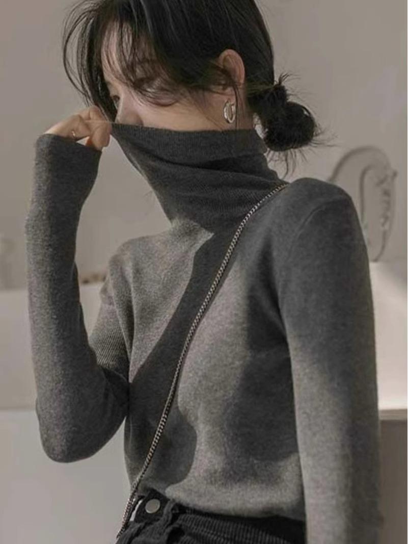 

Women s Slim-Fit Grey Wool Turtleneck Sweater - Soft Spring/Summer Knitwear Top Small