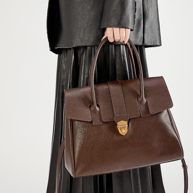 New First-layer Cowhide Tote Bag Large-capacity Briefcase Fashionable Atmosphere Handbag Retro Commuter Bag