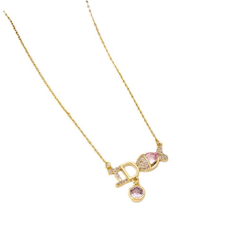 Smart pink diamond I love you necklace female zirconium kiss fish light luxury niche cute sweet personality collarbone chain