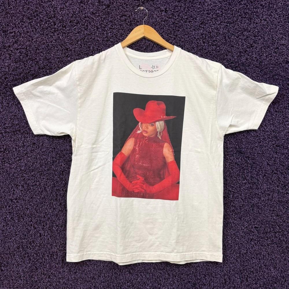 Beyoncé Cowboy Carter Los Angeles Exclusive Tshirt size large Unisex T-Shirt S