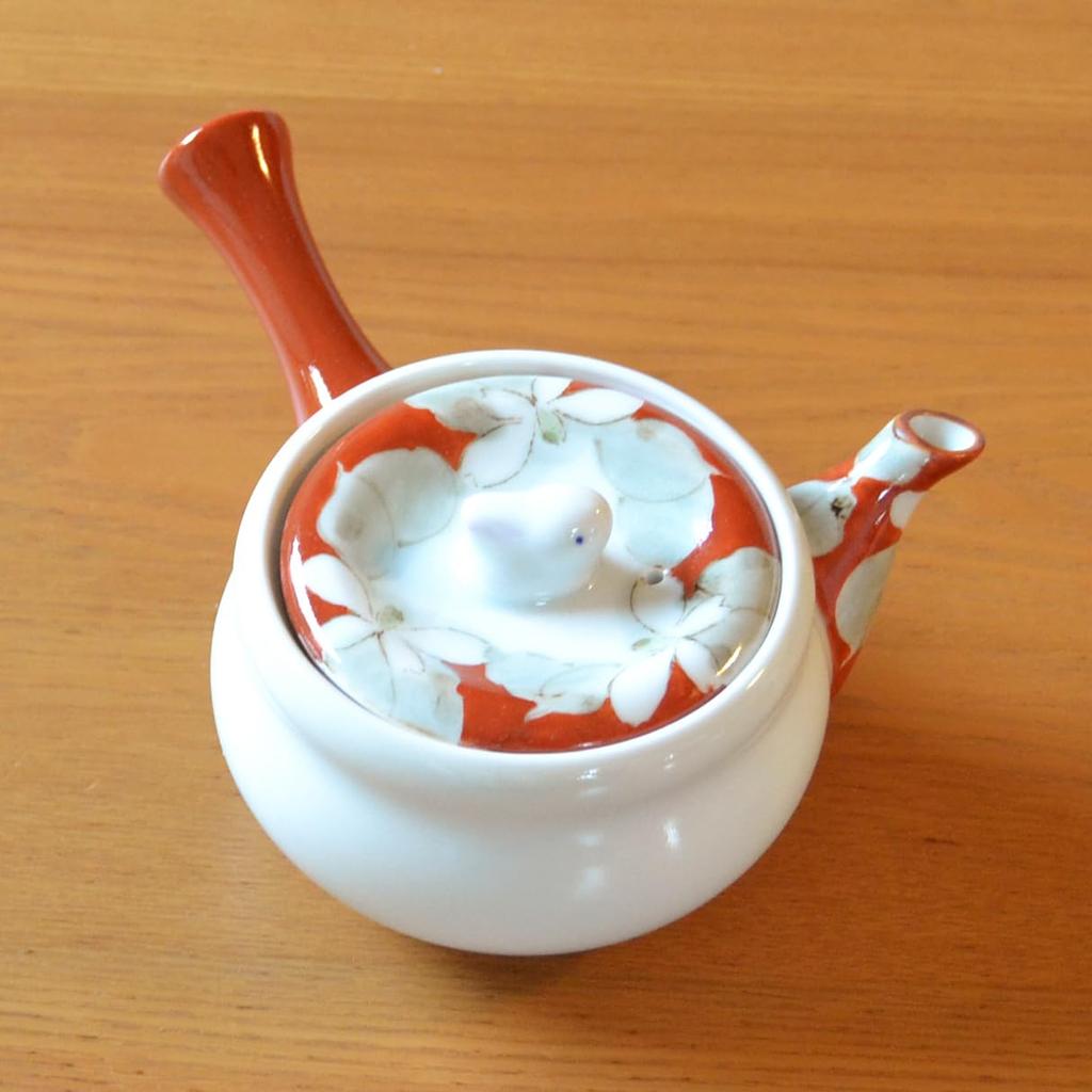 Cute and Stylish Arita Ware Teapot, Made In Japan, 270ml, Ceramic, Hanagokoro Design, with Stainless Steel Tea Strainer