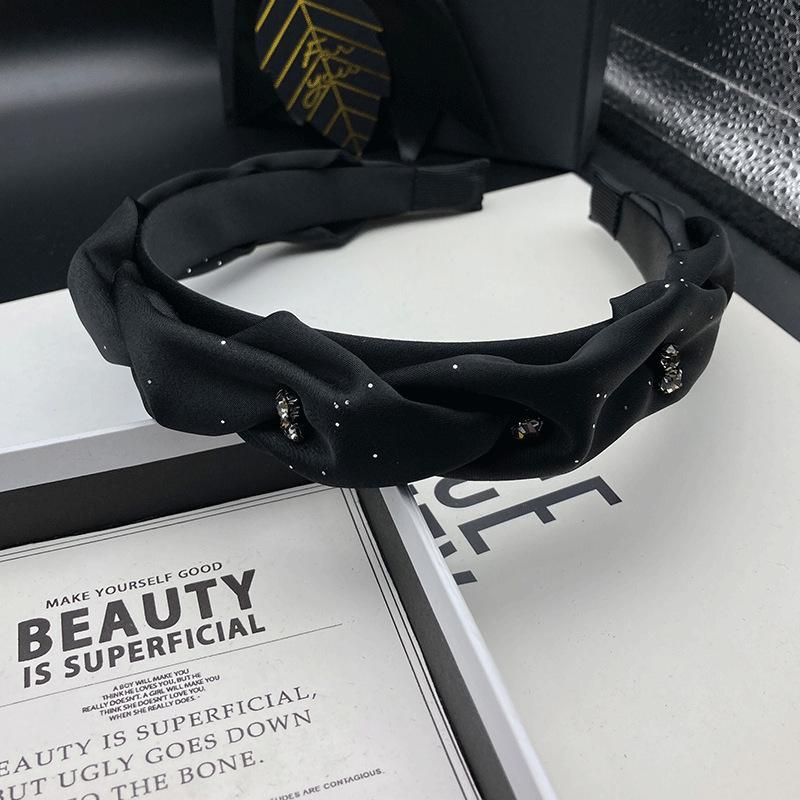 Schwarzes Satin Strass Kronen Stirnband: Damen Original Vielseitiges Streetstyle Haaraccessoire