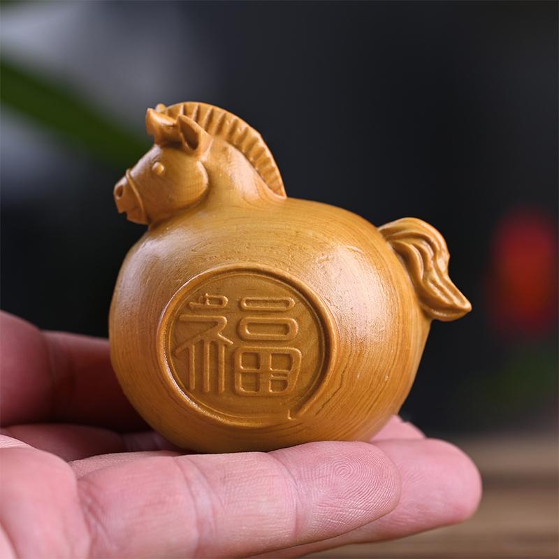 1/2Pcs Feng Shui Fu Horse Wooden Carved Horse Figurine Bring Good Luck 2026 New Year Zodiac Horse Statue Home Office Decor