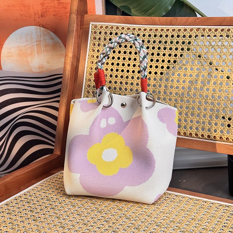 2025 Knitted Hollow-out Flower Handbag: Versatile, Large Capacity, Stylish Souvenir Gift