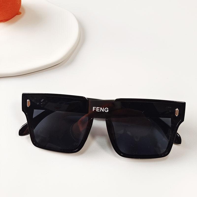 Vintage Square Kids Sunglasses Children Boys Girls Fashion Oversized Sun Glasses Luxury Brand Design UV400 Shades Eyeglasses