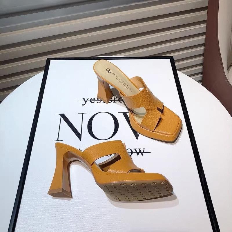 Classic and Elegant High Heel Slippers for Women 2024New Leather Slippers High Heels Hot Selling Summer Casual High Heel Sandals