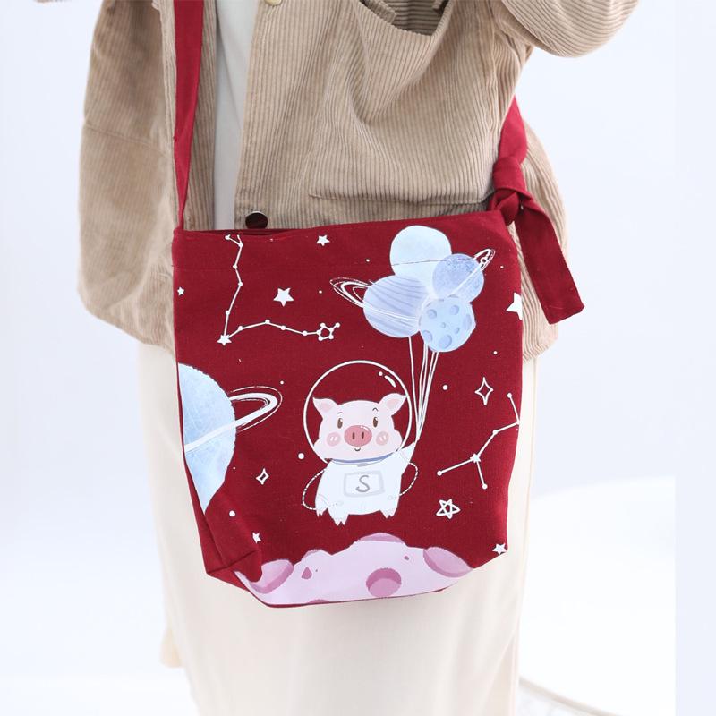 Прекрасная холщовая сумка для девочек женская корейская версия наклонная красный 1213₽