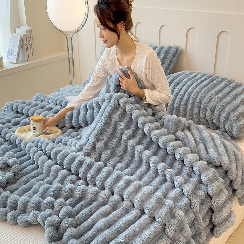 Thick Rabbit Fleece Blanket Cozy Air Conditioning Small Blanket Perfect Gift for Home Office