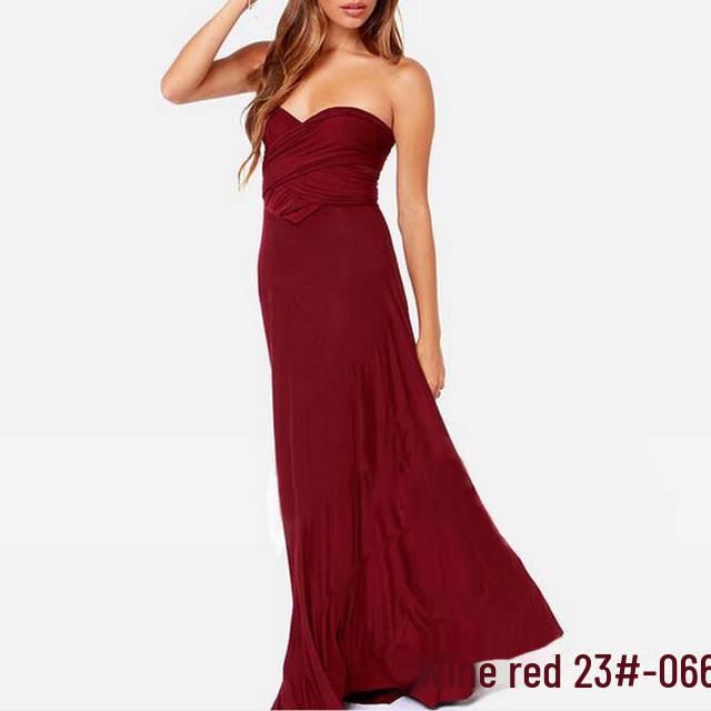 Abito Lungo Rosso con Fasciature Multiple - Sexy & Versatile