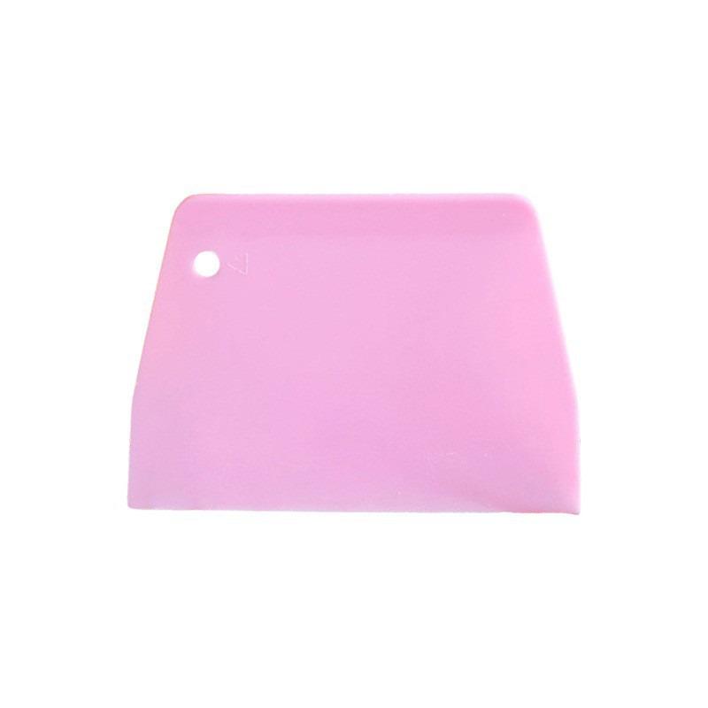 

Пластиковый трапециевидный скребок для теста и торта