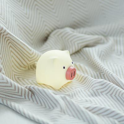 Cartoon Pig Silicone Light Rechargeable LED Nightlight 2-Color Ambience Lamp Home Bedroom Decorate Holiday Gifts for