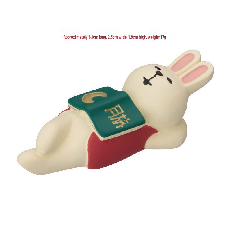 Mid-Autumn Festival Mooncake Box with Cat & Rabbit Resin Ornaments