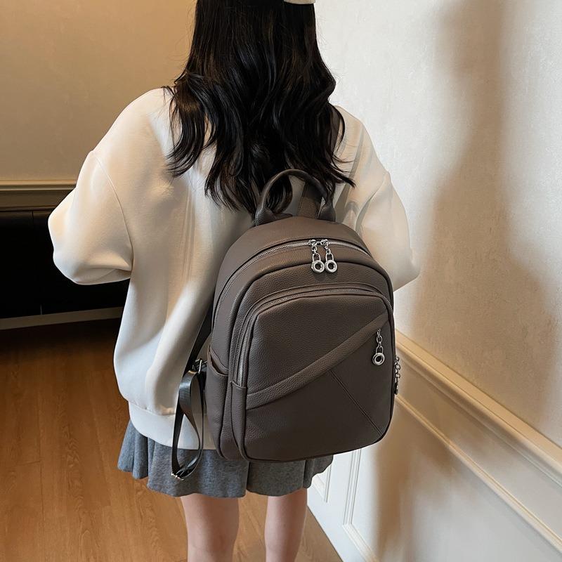 Large Capacity Simple and Fashionable Backpack, New High-end Casual Women's Bag, Class Travel Backpack
