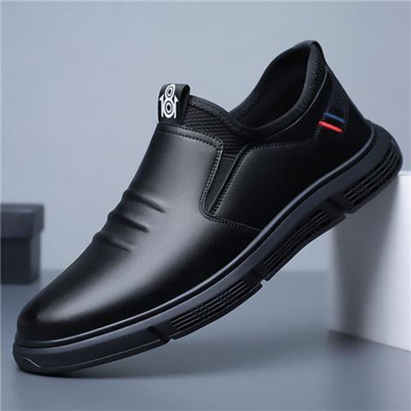 Men's Non Slip Waterproof Kitchen Wear-resistant Black Shoes Work Shoes Casual Work Safety Leather Shoes