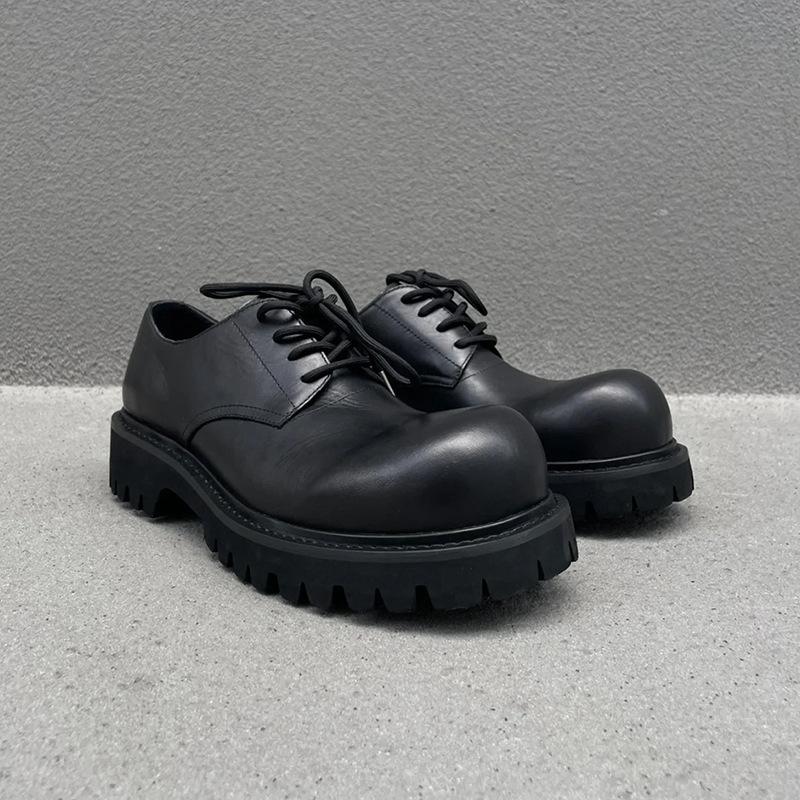 

Туфли дерби мужские и женские черные матовые туфли из кожи с большой головой Микки туфли дерби платформа с увеличением роста повседневные универсальные повседневные туфли 45