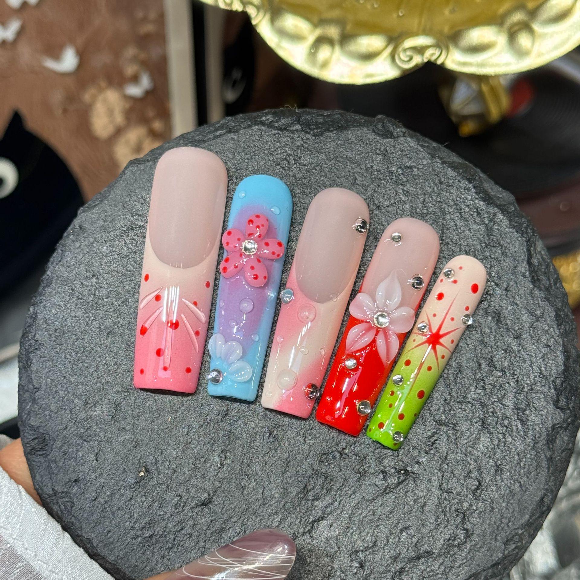 Hand-Painted Floral Long Wearable Nails: Spicy French Style Small