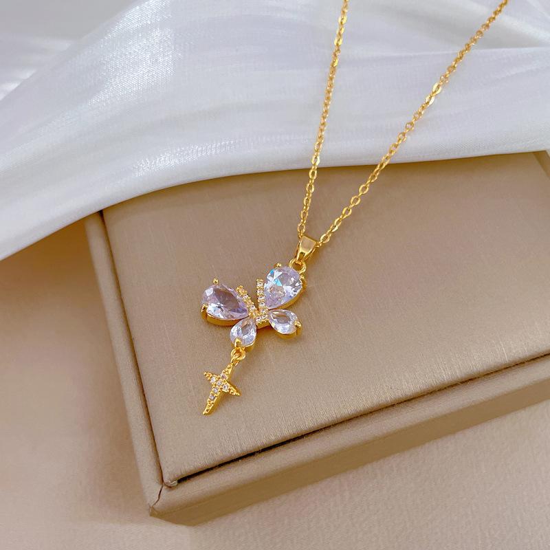 Full Diamond Butterfly Light Luxury Temperament Gorgeous Full Diamond Necklace Female Versatile Collarbone Chain Titanium Steel Chain