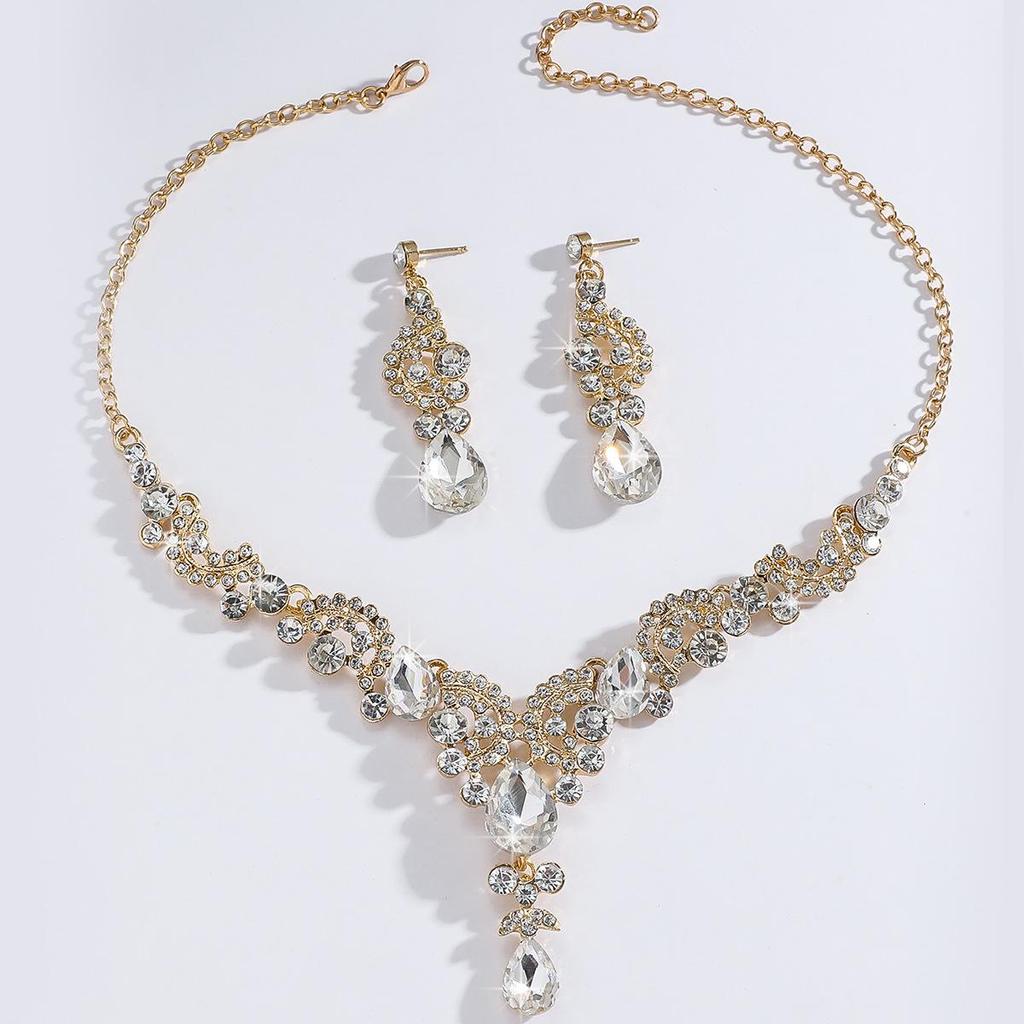 European & American Bridal Necklace Set: Rhinestone Jewelry for Wedding & Evening Dress Photography