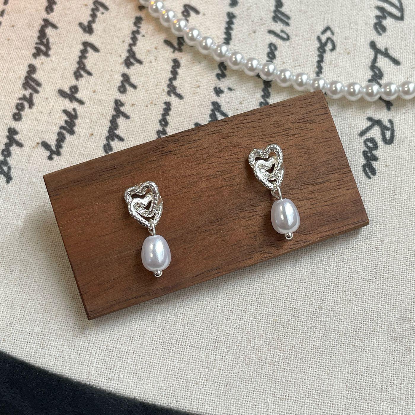 

Серебряные серьги-иглы с жемчужной подвеской в корейском стиле для женщин — элегантные, милые и универсальные