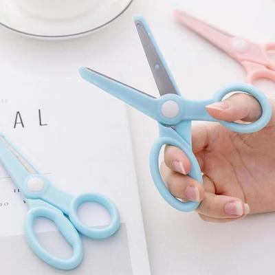 Colored Small Child Safety Scissors, Round Tip Blunt Edge Hand Made Paper Cut Design, For Students School Art Craft Home Use