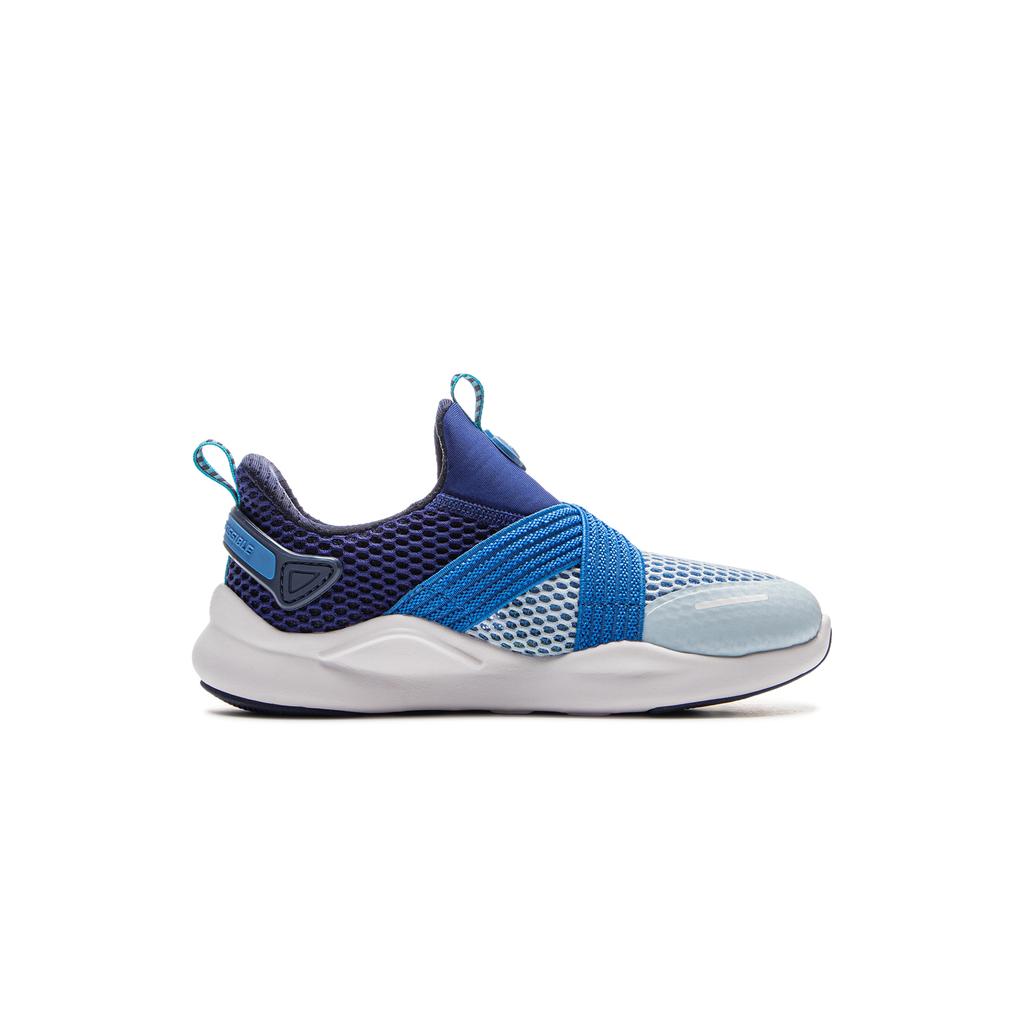 Li Ning Kids Sports Lifestyle Series Fabric Comfortable Versatile Shock Absorption Rebound Low Top Casual Shoes Kids Casual Shoes YKNU120-13