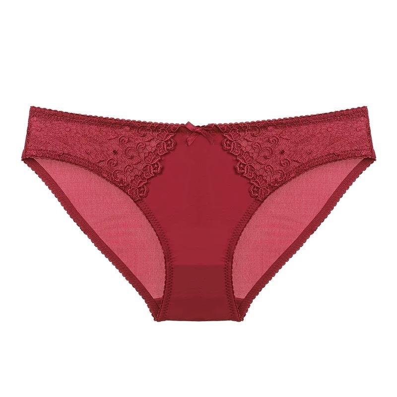 Women Sexy Plus Size Low Waist Hip Lifting Lace Embroidered Triangle Briefs