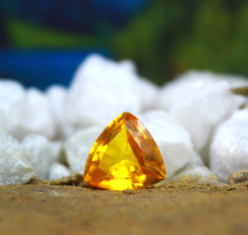 3.80 Carat Wonderful Trillion Shape Orange Sapphire Certified Sri Lanka Gemstone SN535