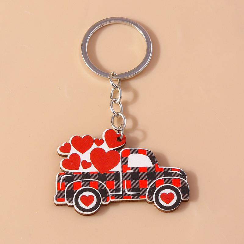 Romantic Wood Keychain Charms Love Heart Lip Keyrings Pendants for Women Girls Handbag Decor DIY Valentine's Day Key Chain Gifts