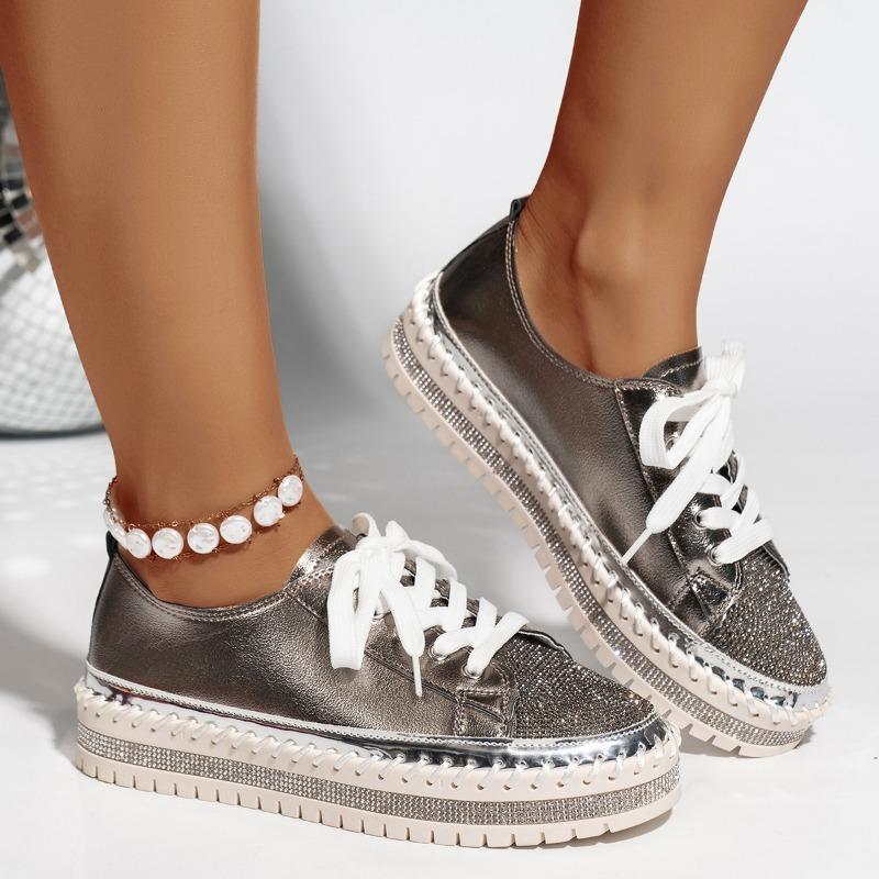 Übergröße lässige Einzelschuhe Damen Frühling neue flache Sohle runder Kopf Schnürung Farbabstimmung Mode Einzelschuhe Damen