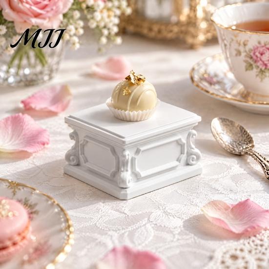 Display Stand for Jewelry Mini Stand, 3D Printed European Carved Square Pedestal Aromatherapy Base Decoration Trophies, Figurines, Crafts, Small Items