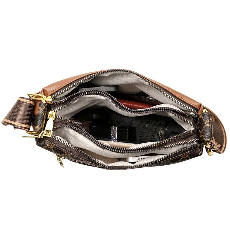 New atmospheric simple fashion printing three-layer zipper flow fashion versatile large capacity shoulder messenger bag